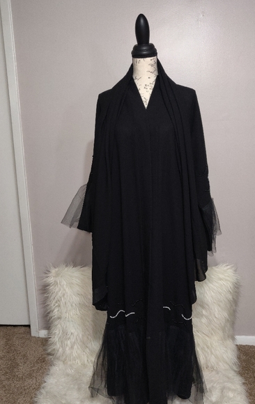 Dresses & Skirts - Abaya